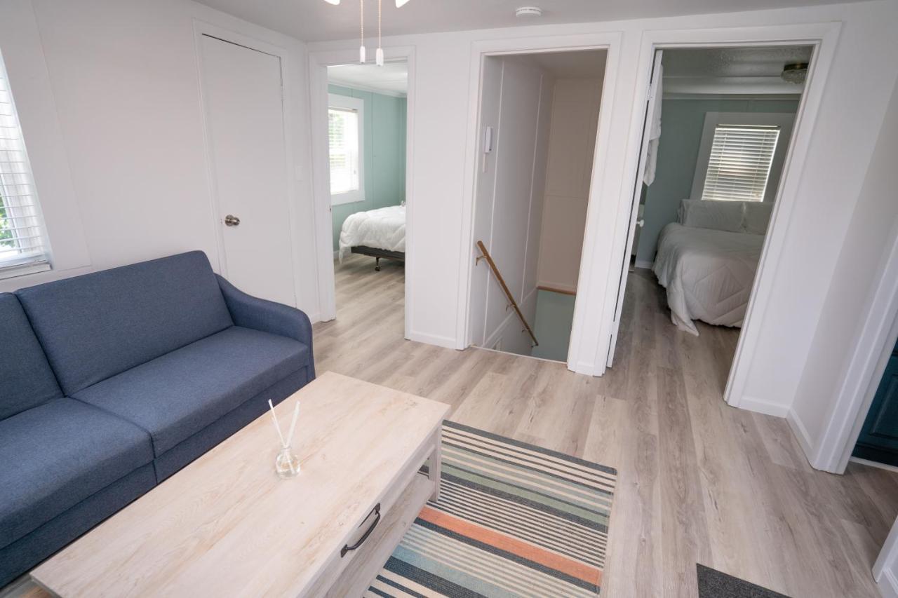Bluebird Bay Resort Монтичело Екстериор снимка
